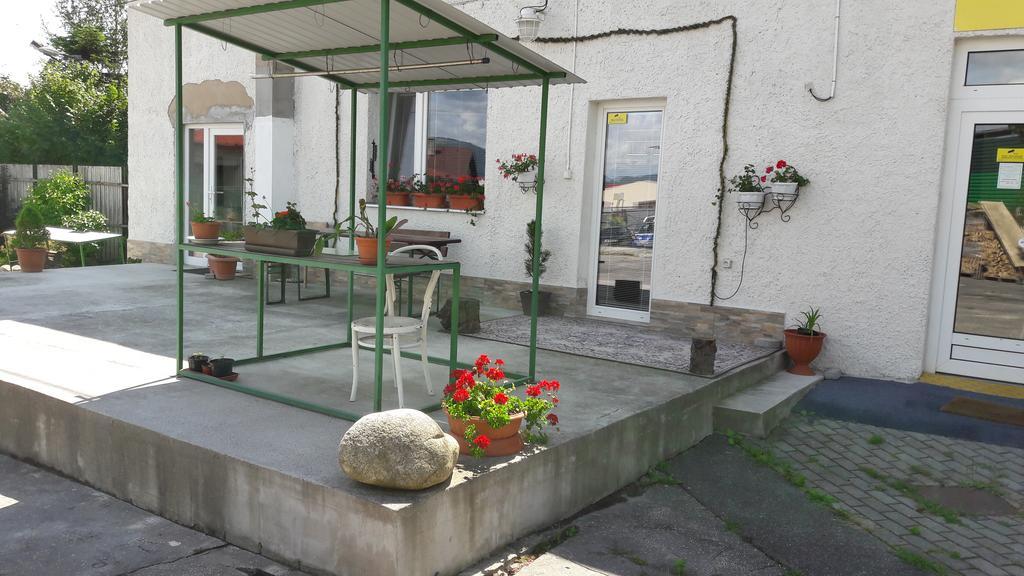 Apartman Yvet Sucany Esterno foto