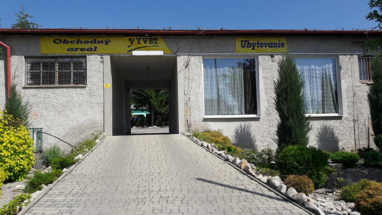 Apartman Yvet Sucany Esterno foto
